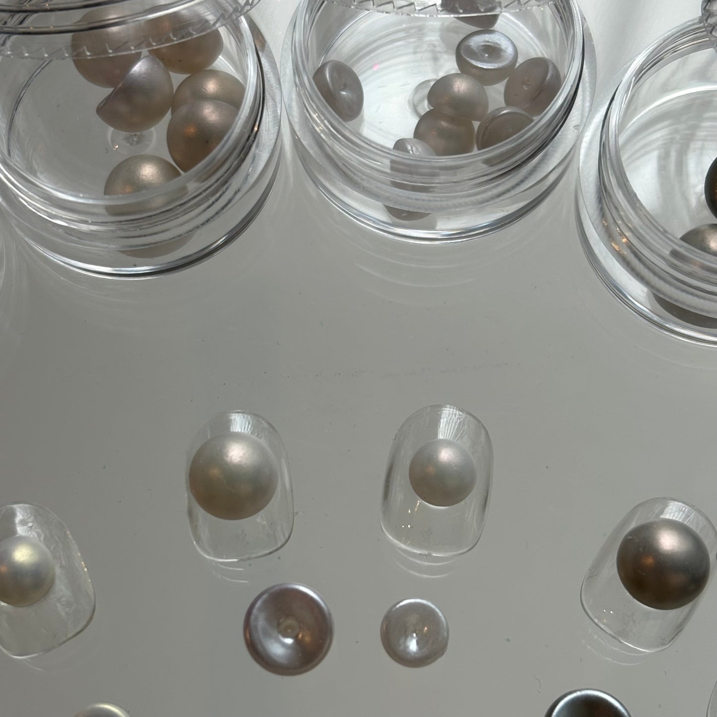 【即納品】 smoky pearlグレイッシュ 6mm LVSN1335B610C