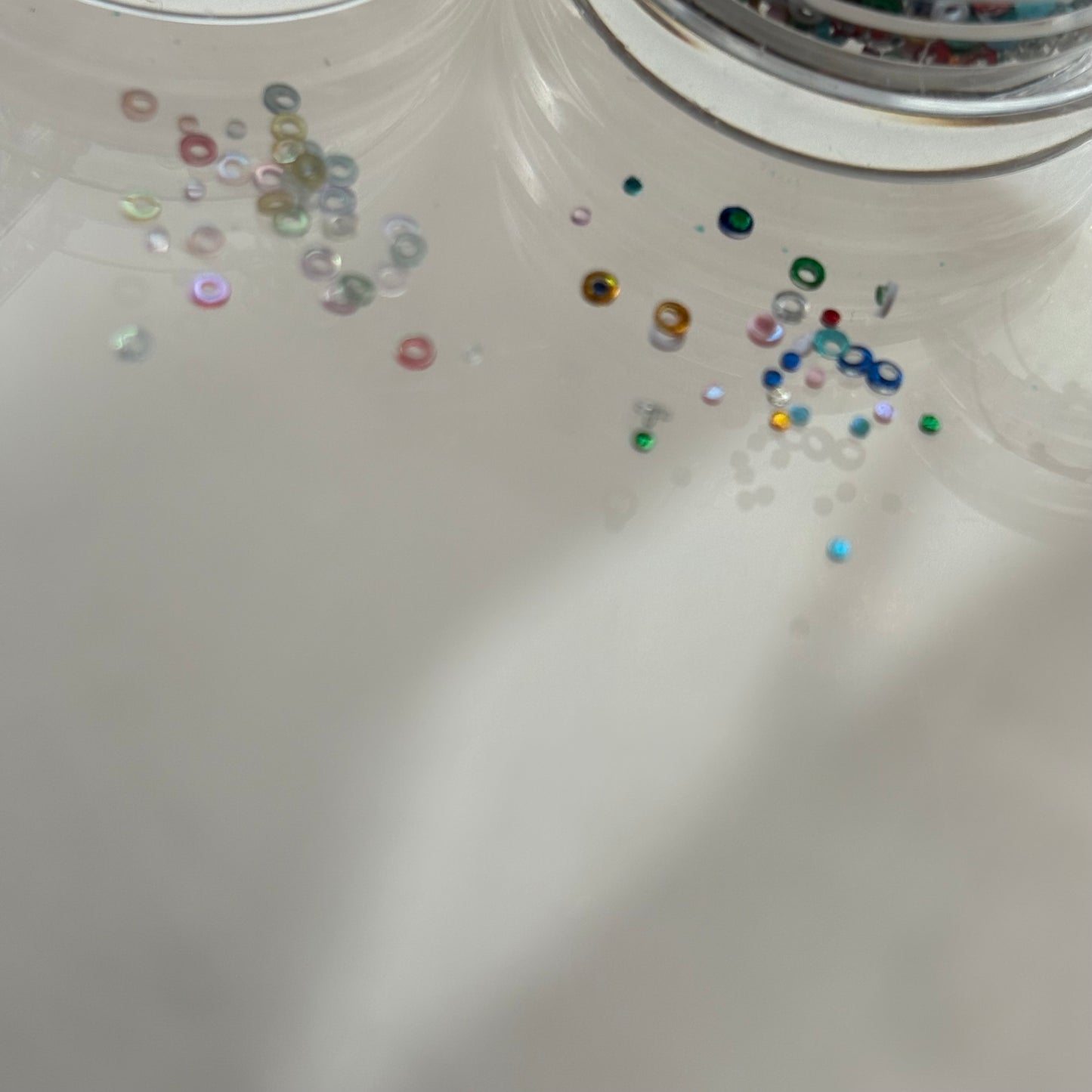 【即納品】 beads hologram 2SET LVSN1320SET2 ネイルパーツ