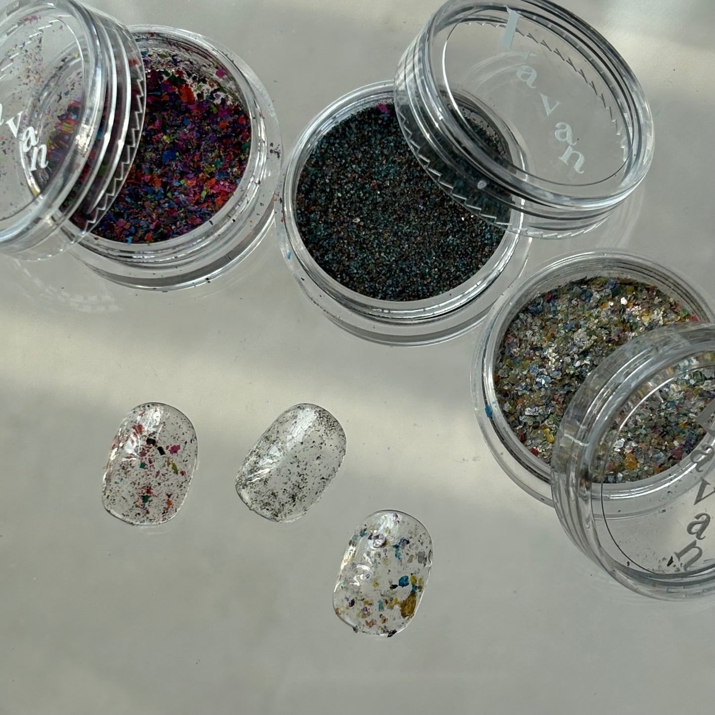 【即納品】	ennui dust flakes 3SET LVSN1325E3