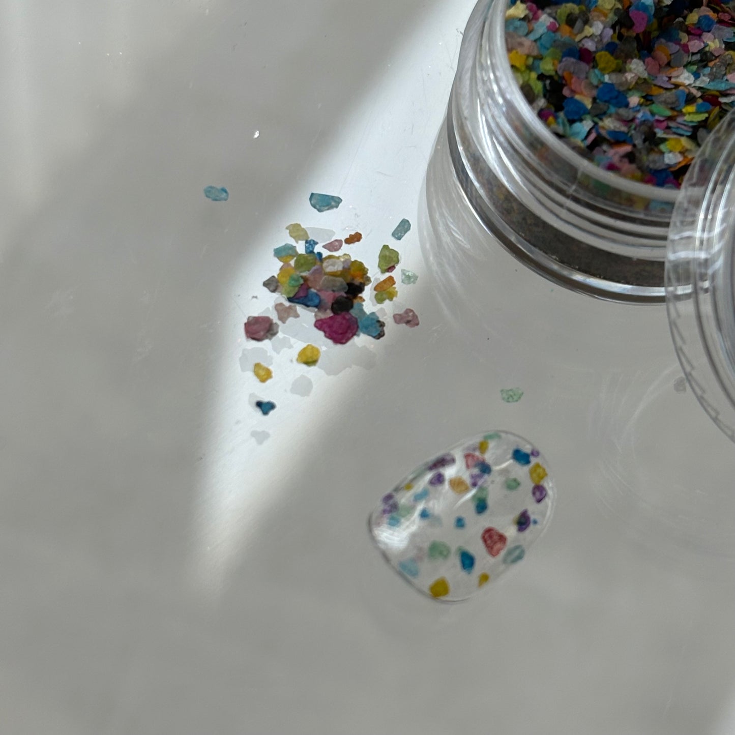 [Ready to ship] palette flakes LVSN1246 Nail art