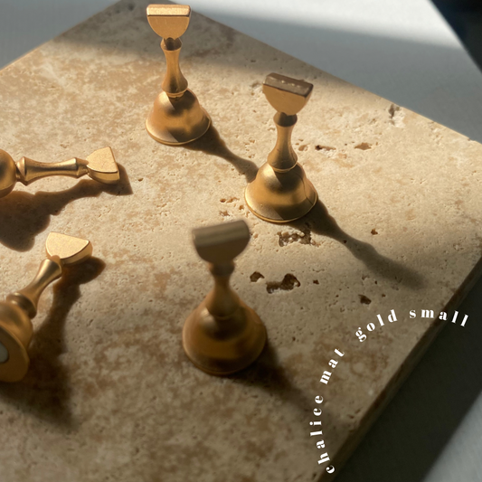 [Ready to ship] Charis Small Matte Gold Magnet LVS240PS (Private Salon Salon Accessories)