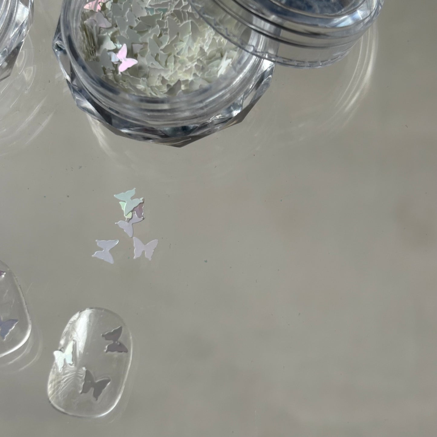 【即納品】butterfly small 23 2set	LVSN1309B23  バタフライ ホログラム