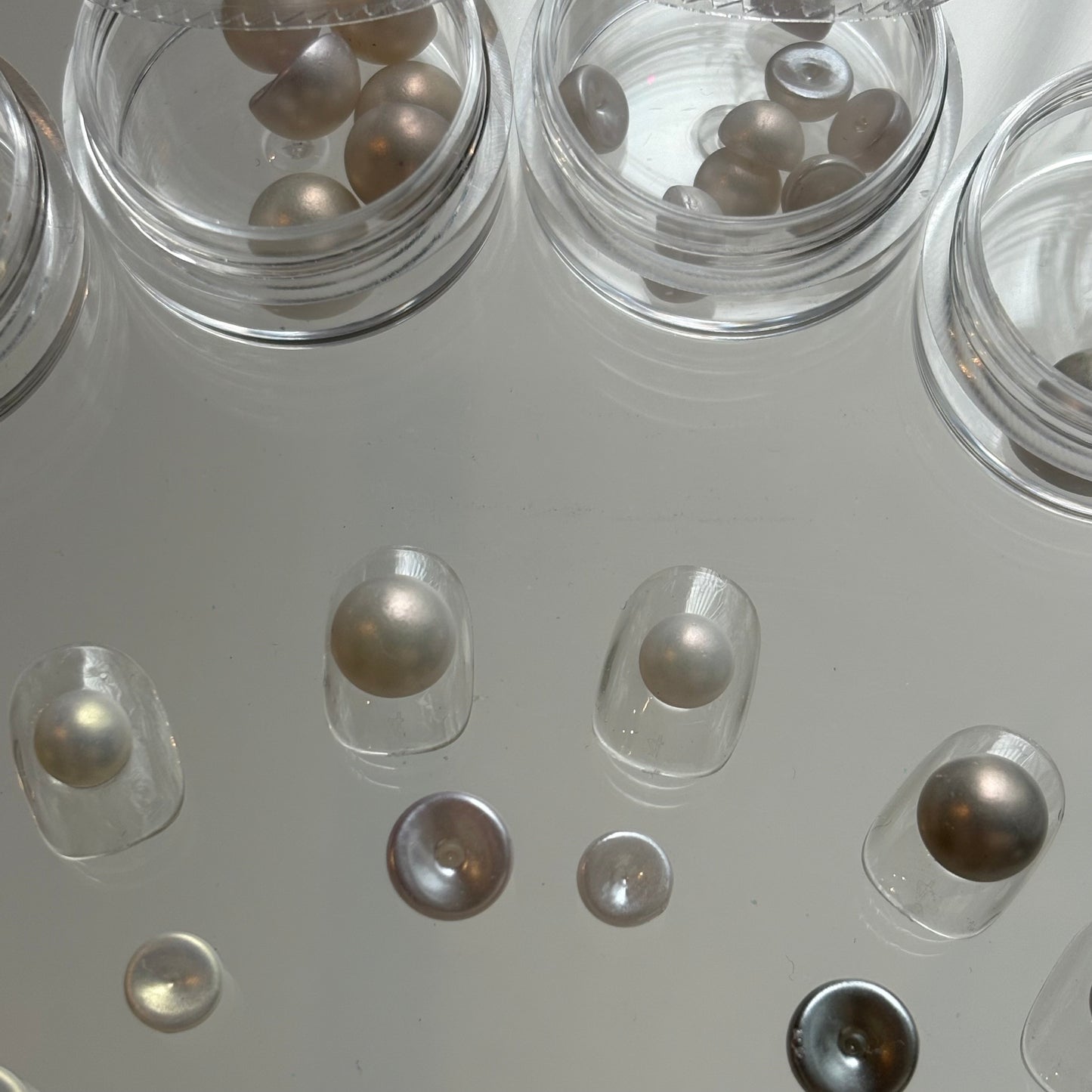 【即納品】	smoky pearlグレイッシュ 6mm LVSN1335B610C