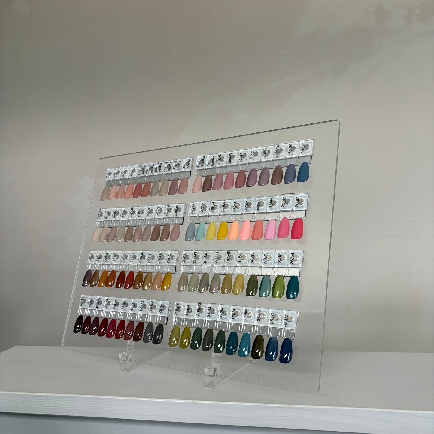 【予約商品】80color マグネット カラーチャート ディスプレイ LVS912D80Y