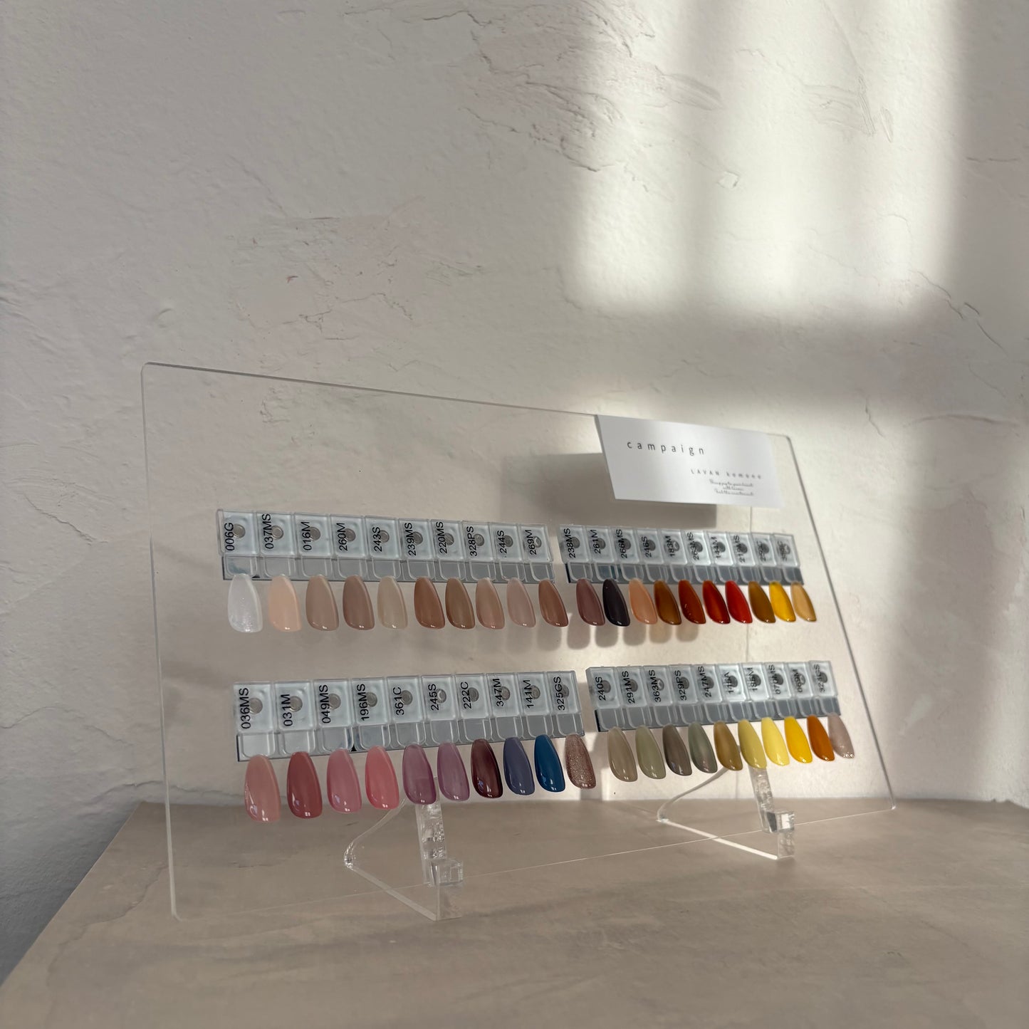 【予約販売品】40color マグネット カラーチャート ディスプレイ M size LVS912D40Y