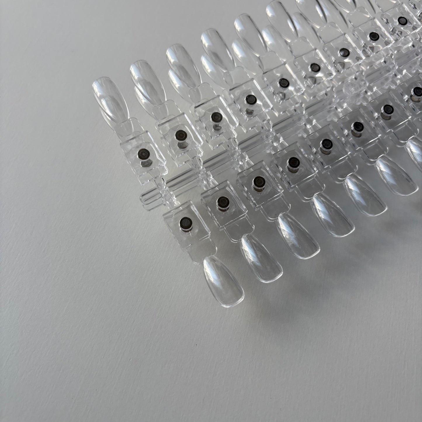 【即納品】アウトレット　マグネットチップ カラーチャート Btype 24枚	 LVS910M24