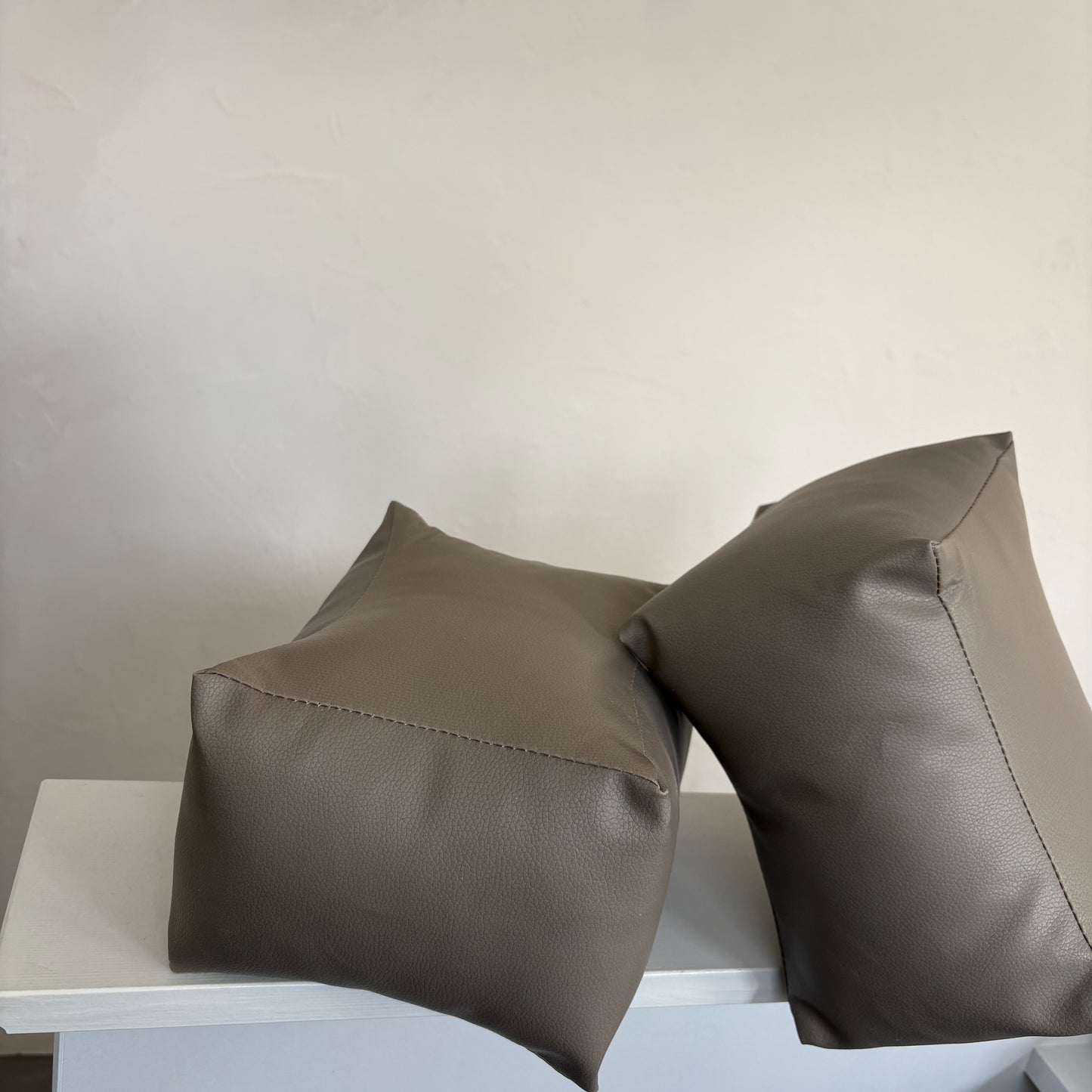 【即納品】 　beige armrest volume LVS954B