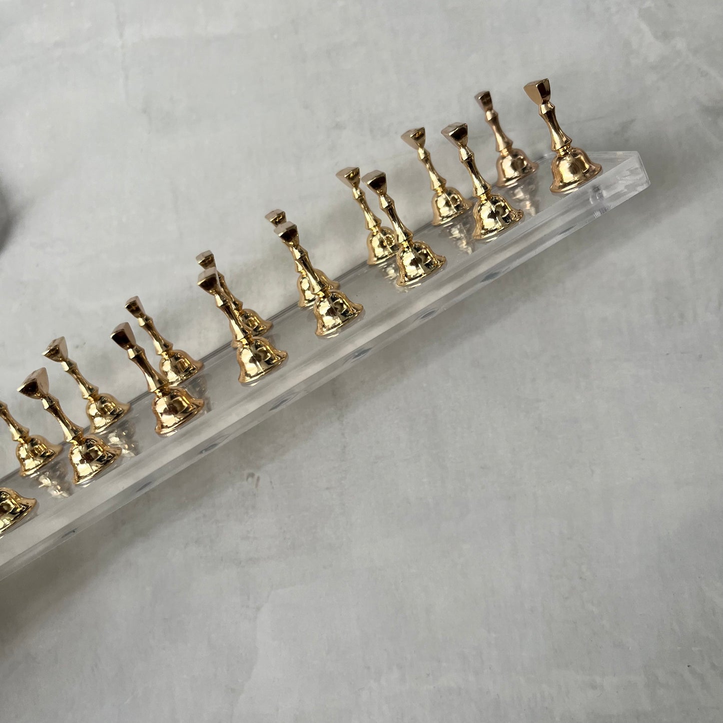 【即納品】	straight 20 clear tip stand LVS252S20 ( ネイル プライベートサロン サロン サロン小物)