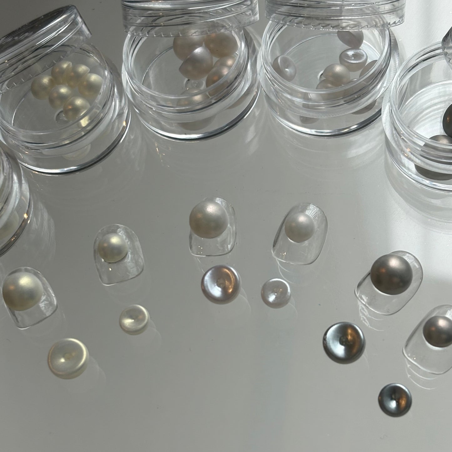 【即納品】	smoky pearlグレイッシュ 6mm LVSN1335B610C