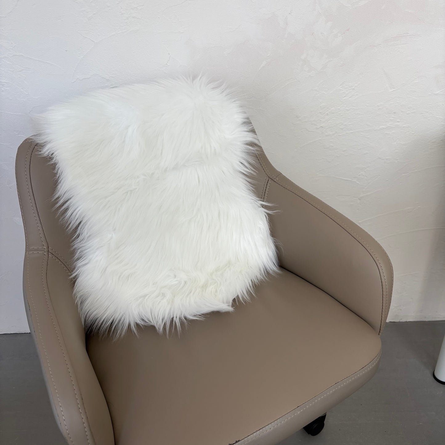 【即納品】fake fur fabric Ssize LVS186S