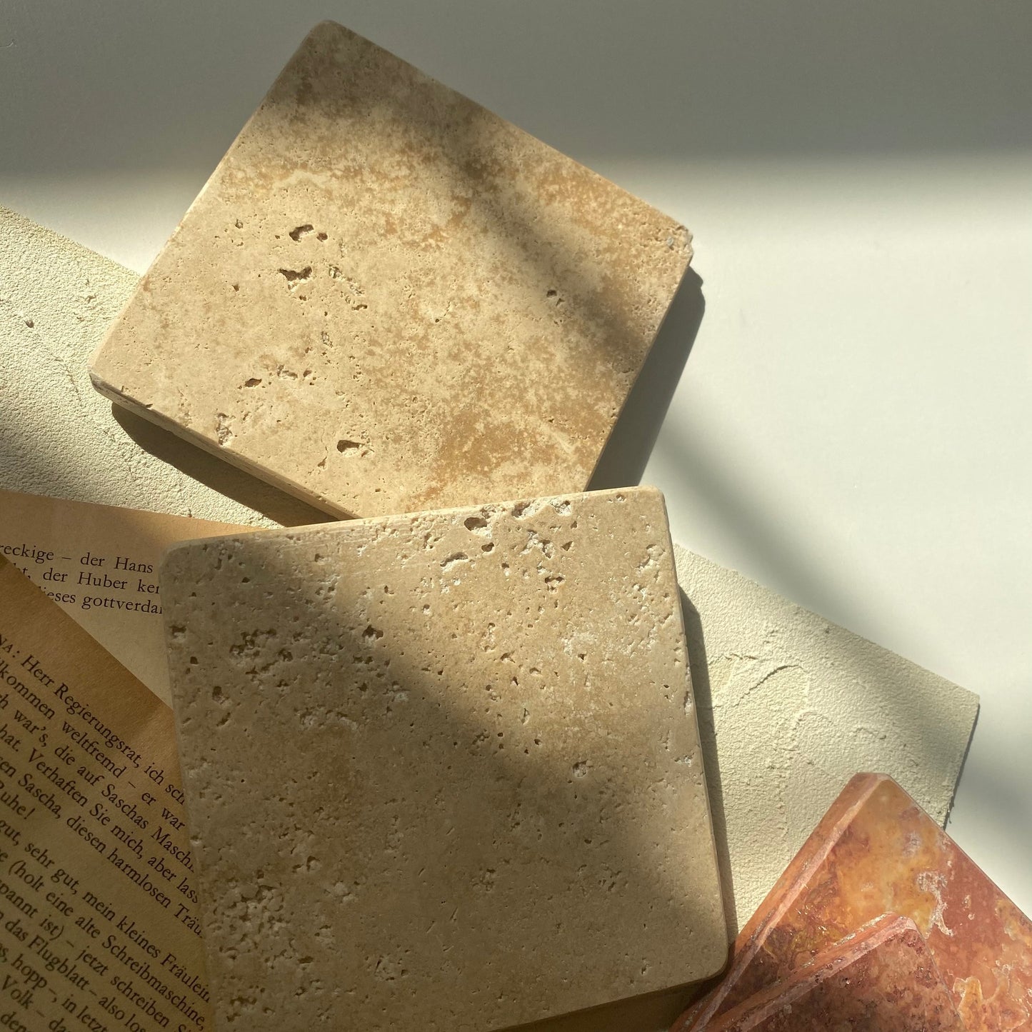 【即納品】柄少なめ　stone display ベージュ　LVS801BE